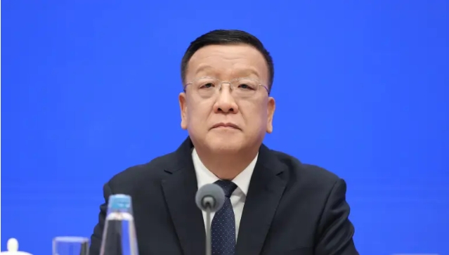 市场监管总局：组织开展“特供酒”清源打链专项行动，共销毁“特供酒”13.2万瓶 